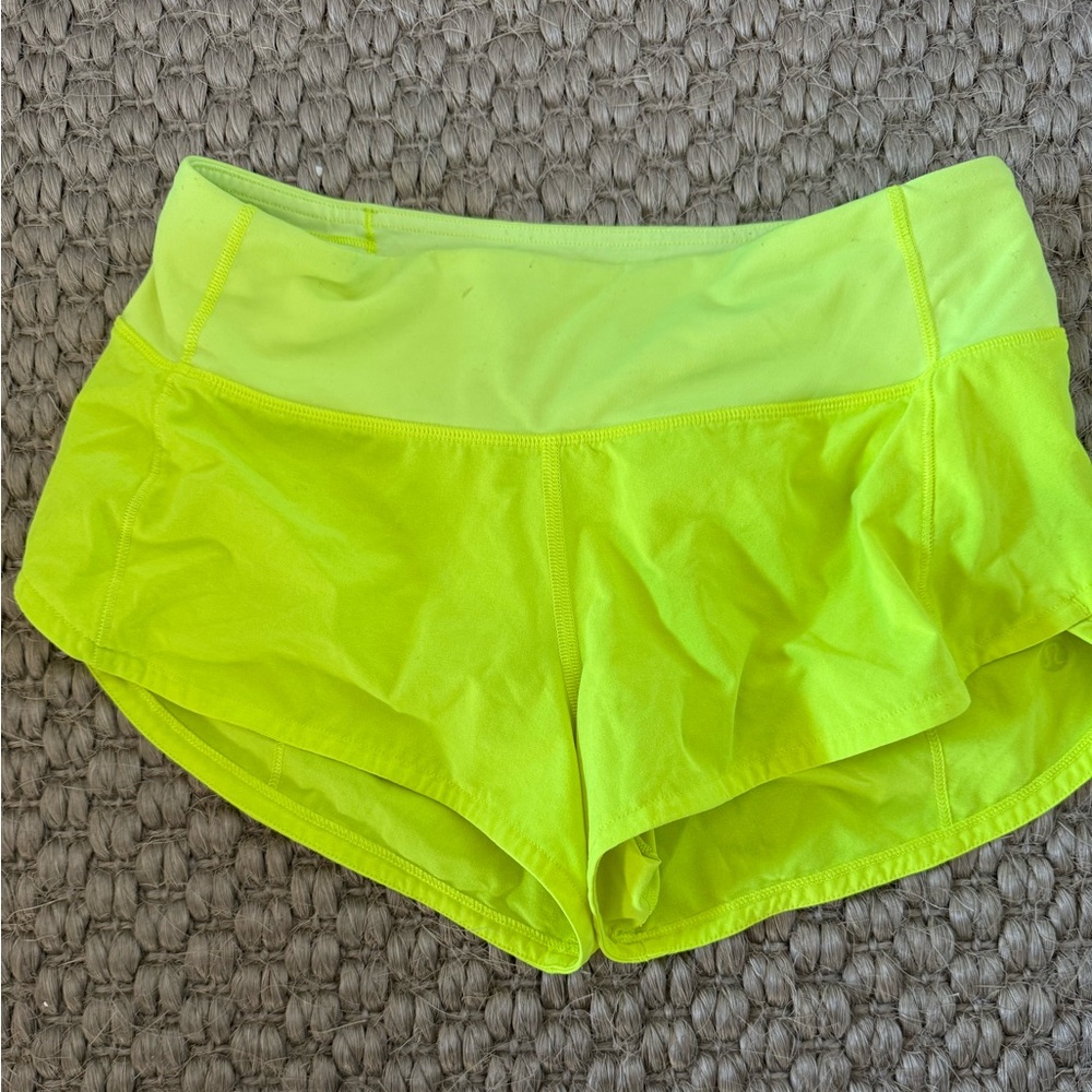Lulu Lemon Speed Up High-Rise Lined Short 2.5"